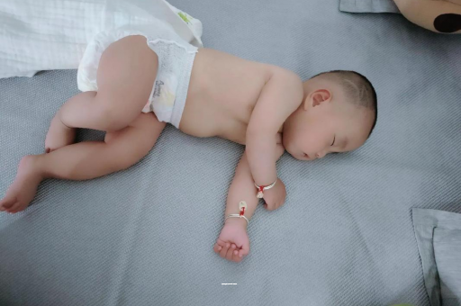 泗阳宝宝高烧怎么处理